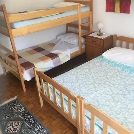 Lokev Hostel, Lipica 3*