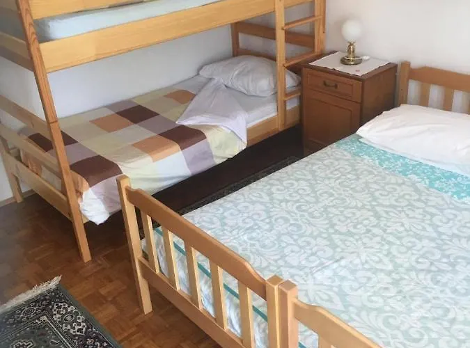 Lokev Hostel, Lipica 3*