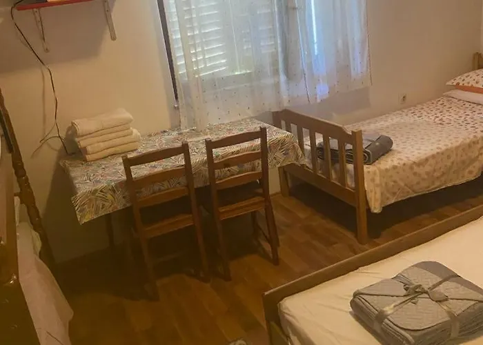 Lokev Hostel, Lipica ベッド・アンド・ブレックファスト